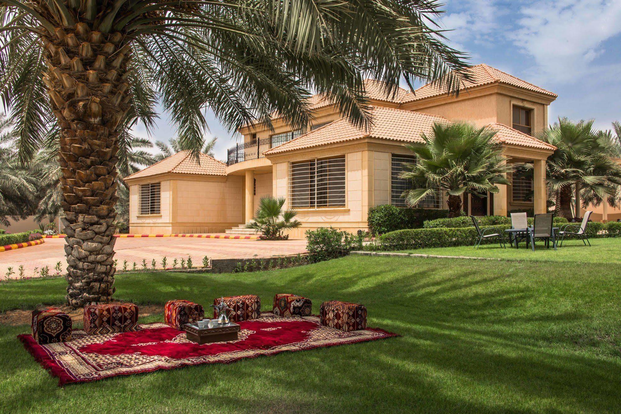 Готель Boudl Al Nakheel Унайза Екстер'єр фото